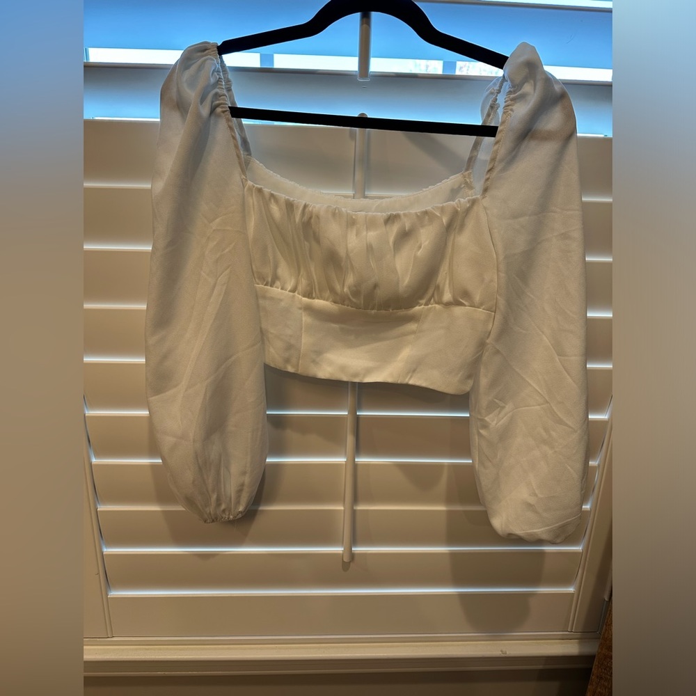 Princess Polly Crop top. White. Size 2